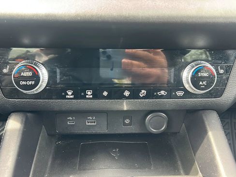 Used 2022 Mitsubishi Outlander SEL Black Edition AWD/4WD image 25