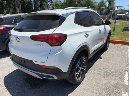 Used 2023 Buick Encore GX Select w/ Safety Package II AWD/4WD image 11