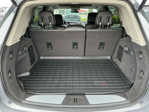 Used 2020 Buick Envision Essence w/ Experience Buick Package FWD image 30