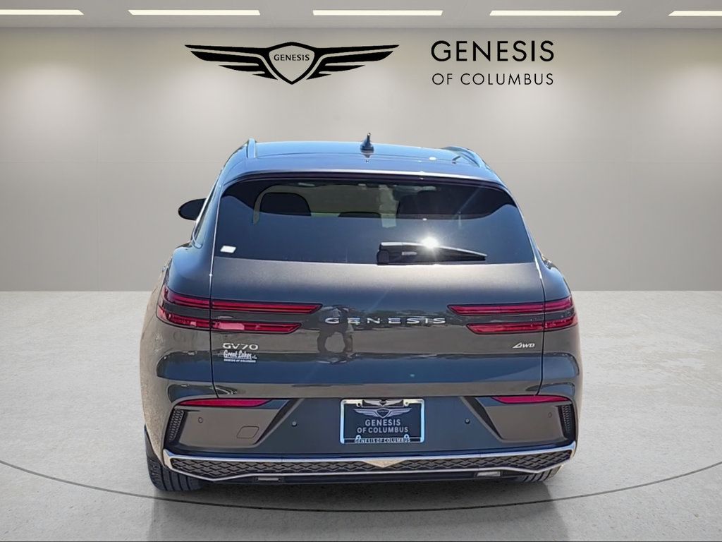 Used 2026 Genesis GV70 2.5T AWD/4WD image 4