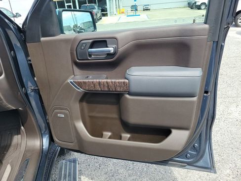 Used 2021 GMC Sierra 1500 Denali w/ Denali Ultimate Package AWD/4WD image 38