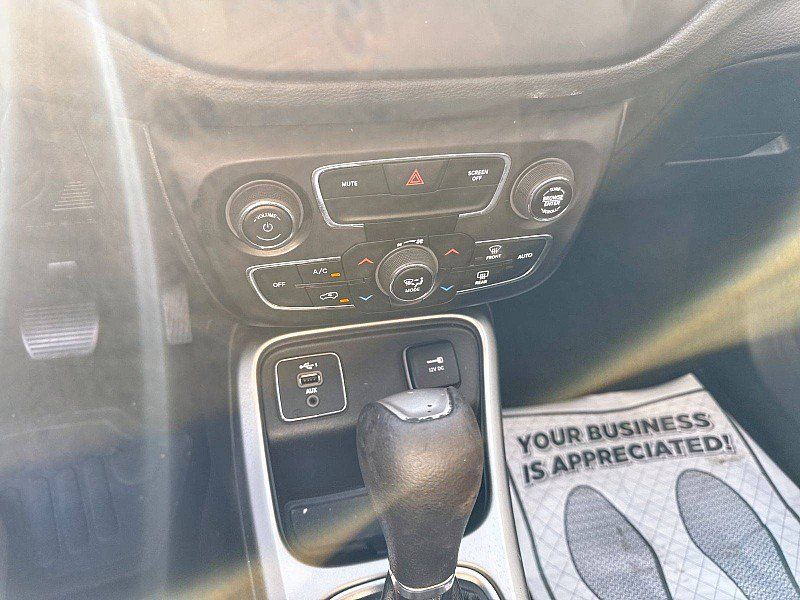 Used 2019 Jeep Compass Sport FWD image 15