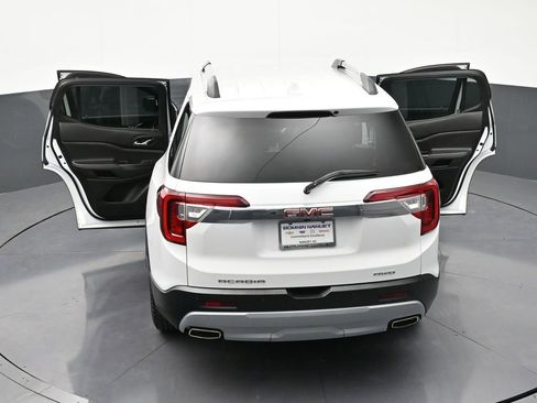 Used 2022 GMC Acadia SLT w/ Technology Package AWD/4WD image 36