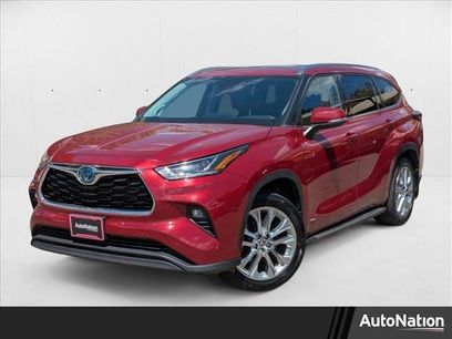 Used 2023 Toyota Highlander Limited