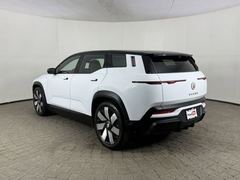 Used 2023 Fisker Ocean Ultra image 5