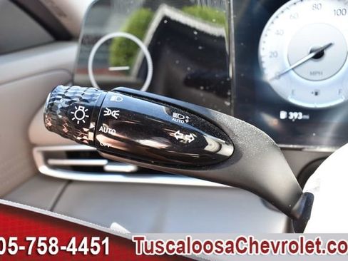 Used 2024 Hyundai Elantra SEL FWD image 27