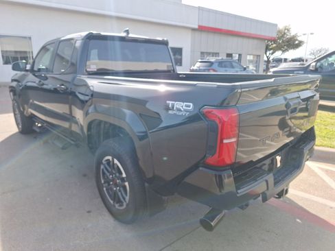 Used 2024 Toyota Tacoma TRD Sport image 4