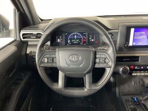 Used 2025 Toyota Tacoma SR5 image 10