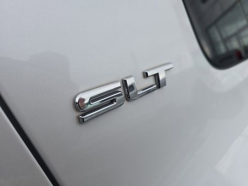 Used 2018 GMC Acadia SLT image 40