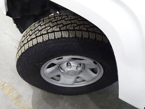 Used 2023 Toyota Tacoma SR image 37