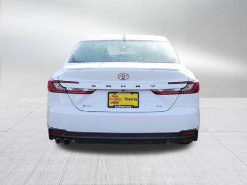 Certified 2025 Toyota Camry SE image 6