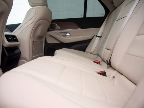 Certified 2025 Mercedes-Benz GLE 350 4MATIC image 27