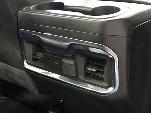 Used 2022 Chevrolet Silverado 3500 LTZ w/ LTZ Plus Package image 15