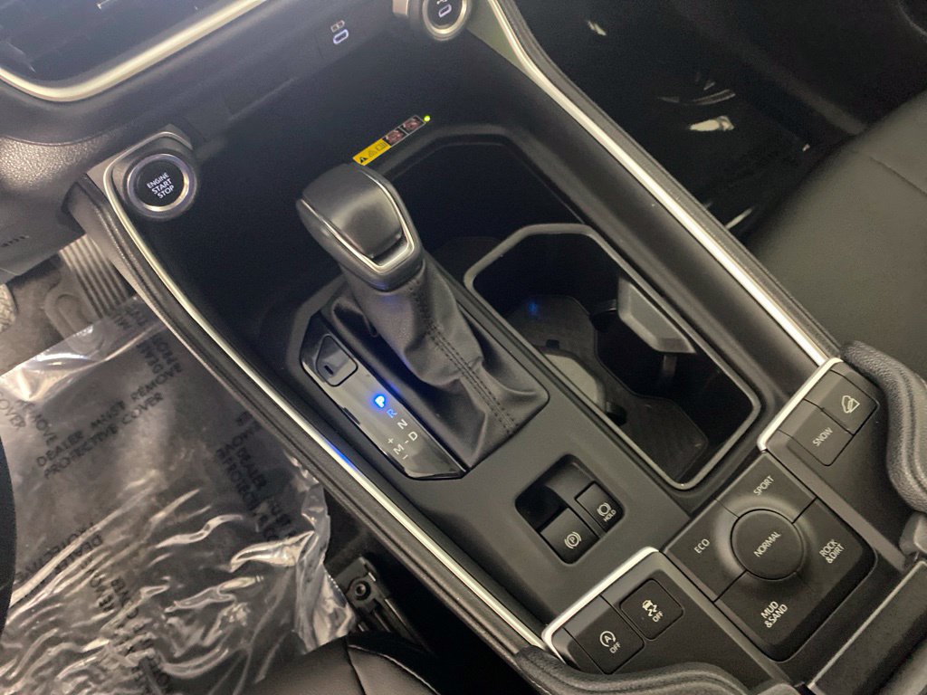 Used 2024 Toyota Grand Highlander AWD image 23