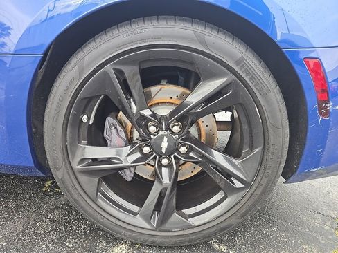 Used 2019 Chevrolet Camaro SS image 6