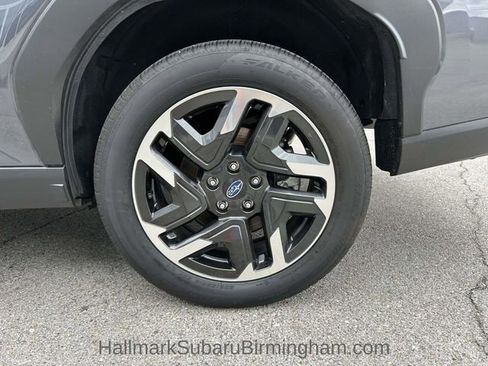 Used 2025 Subaru Forester Limited image 9