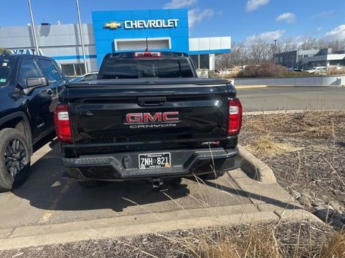 Used 2024 GMC Canyon AT4 w/ Canyon Safety Plus Package AWD/4WD image 17