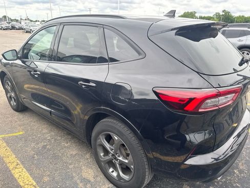 Used 2024 Ford Escape ST-Line w/ Tech Pack #1 AWD/4WD image 29