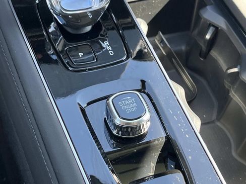 New 2026 Volvo XC90 T8 Ultra w/ Lounge Package image 33