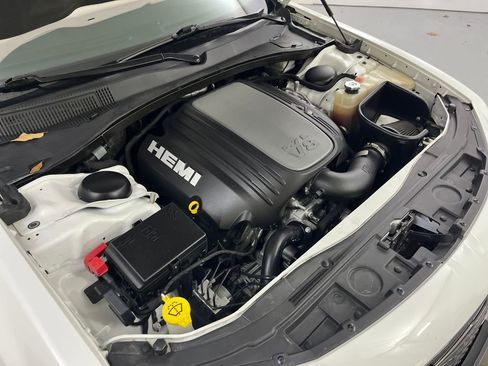 Used 2022 Chrysler 300 S w/ Comfort Group image 11