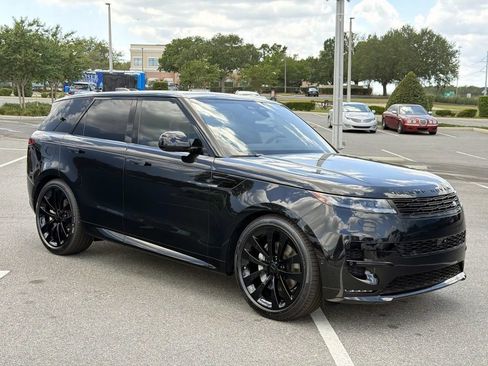 New 2026 Land Rover Range Rover Sport Dynamic SE AWD/4WD image 7