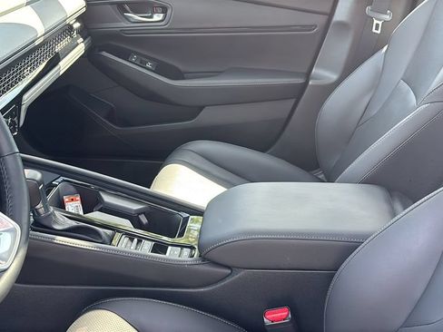 Used 2025 Honda Accord Touring image 23