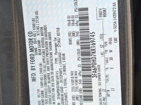 Used 2019 Ford Fusion SE w/ Equipment Group 151A image 30