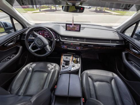 Used 2018 Audi Q7 3.0T Prestige w/ Prestige Package AWD/4WD image 13