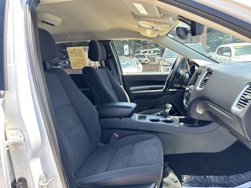 Used 2020 Dodge Durango SXT AWD/4WD image 25