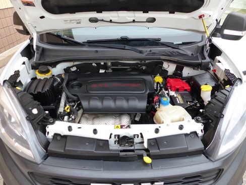 Used 2021 RAM ProMaster City Tradesman image 16