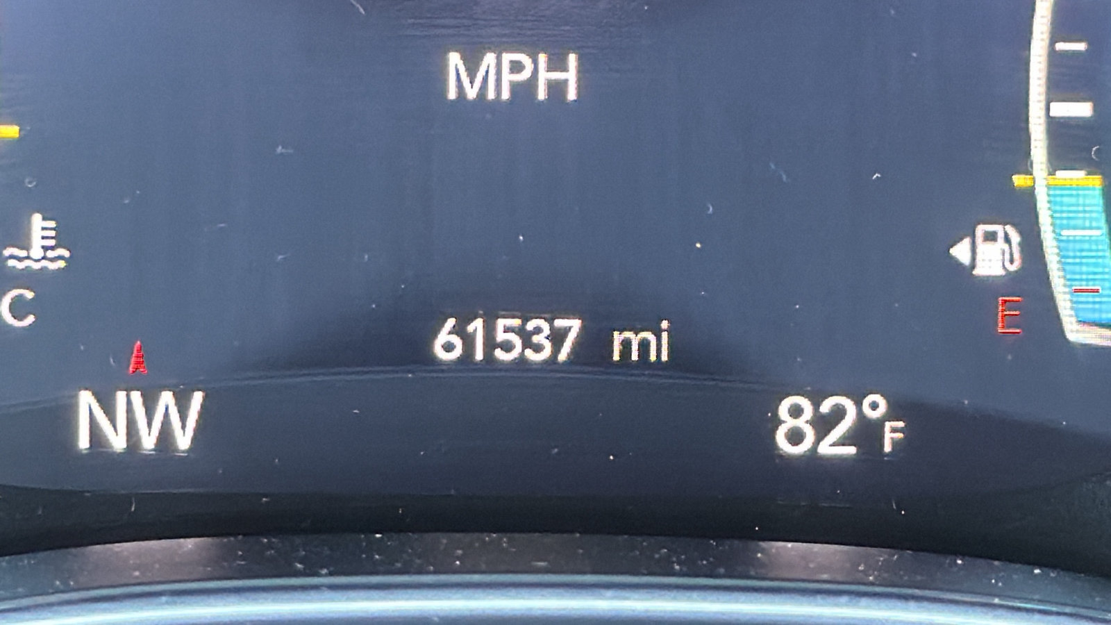 Used 2025 Chrysler Pacifica Limited FWD image 31