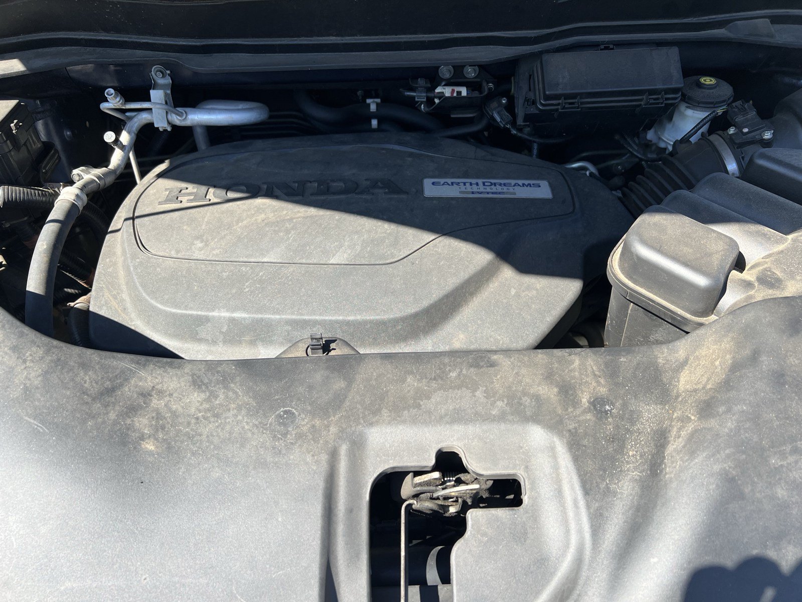 Used 2019 Honda Pilot Elite image 36