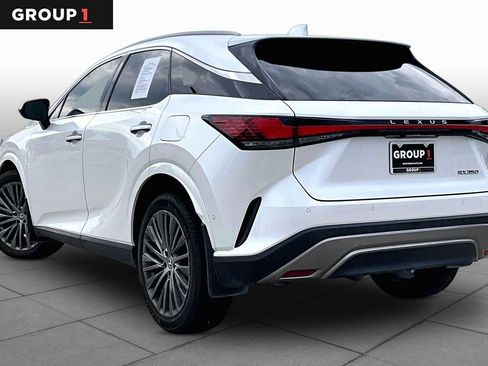 Used 2024 Lexus RX 350 FWD w/ Convenience Package image 10