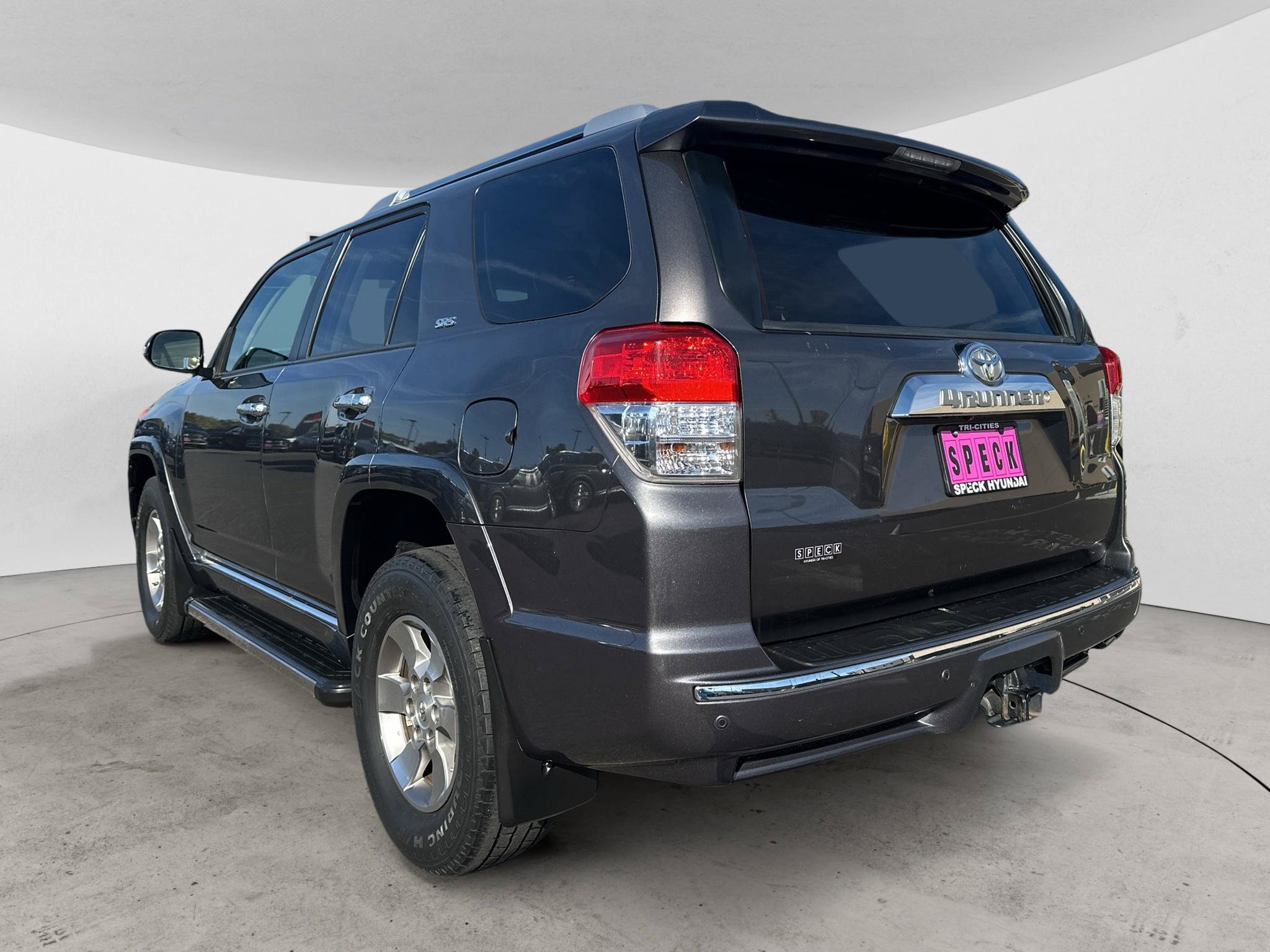 Used 2013 Toyota 4Runner SR5 w/ Convenience Pkg AWD/4WD image 3