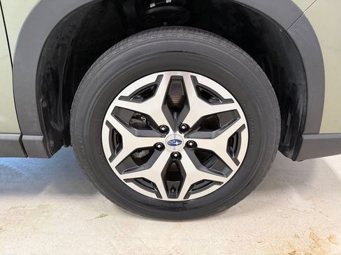 Used 2020 Subaru Forester Premium w/ Popular Package #1 AWD/4WD image 35
