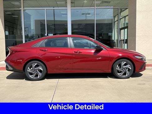 New 2025 Hyundai Elantra Sport image 3