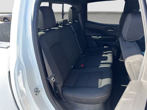 Used 2025 GMC Canyon Elevation image 19