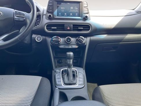 Used 2021 Hyundai Kona SEL image 11