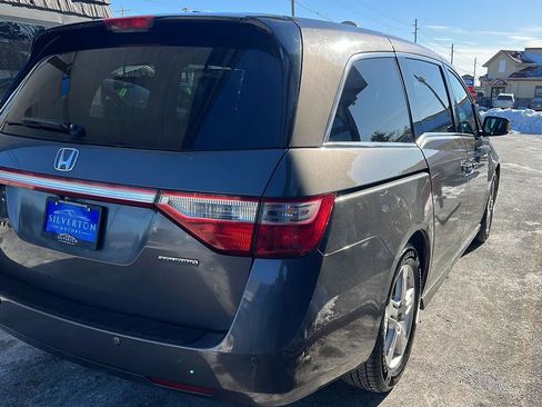 Used 2012 Honda Odyssey Touring image 11