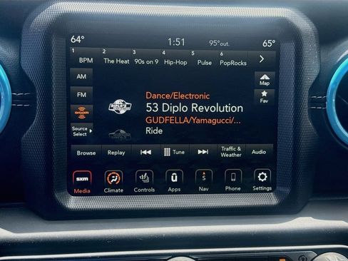 Certified 2023 Jeep Wrangler Unlimited Sahara w/ Cold Weather Group AWD/4WD image 16