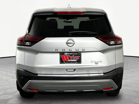 Certified 2022 Nissan Rogue SV AWD/4WD image 5