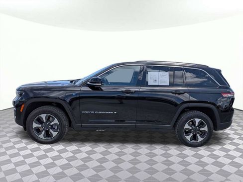 Used 2024 Jeep Grand Cherokee Limited 4xe AWD/4WD image 6