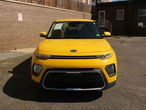 Used 2020 Kia Soul S FWD image 9