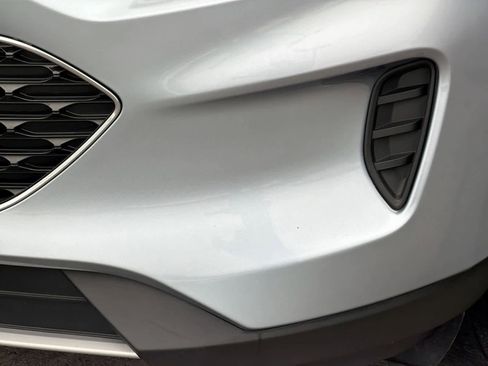 Used 2022 Ford Escape SE w/ Convenience Package image 11