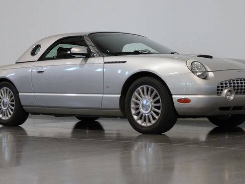 Used 2004 Ford Thunderbird RWD image 30