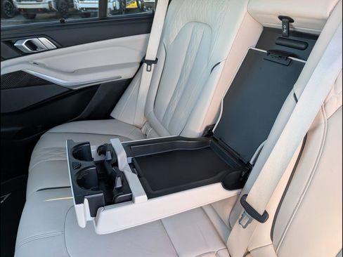 Used 2023 BMW X5 M50i w/ Executive Package image 21