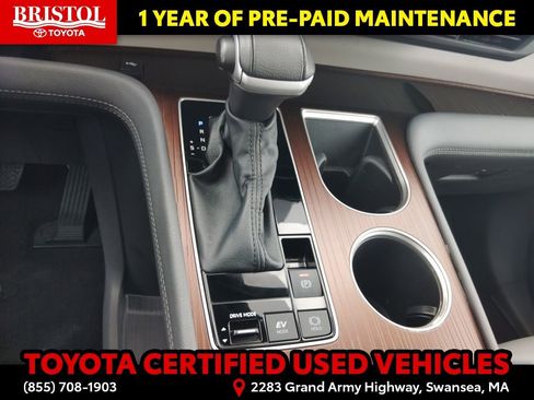 Certified 2024 Toyota Sienna XLE image 26