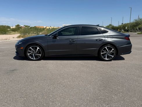 Used 2022 Hyundai Sonata SEL Plus FWD image 2