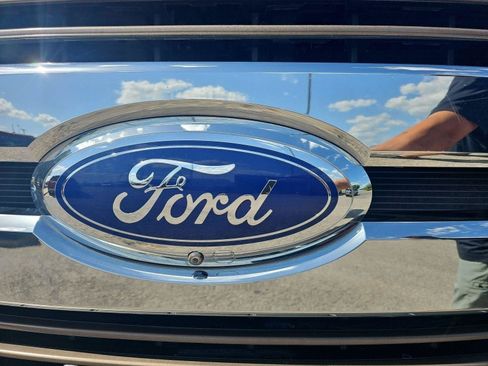 Used 2019 Ford F350 King Ranch w/ King Ranch Ultimate Package AWD/4WD image 38