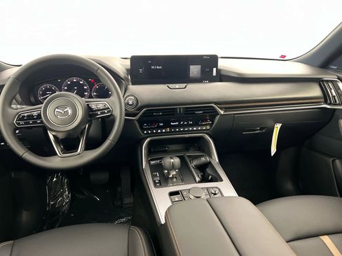 New 2026 MAZDA CX-70 3.3 Turbo w/ Premium Plus Pkg image 13